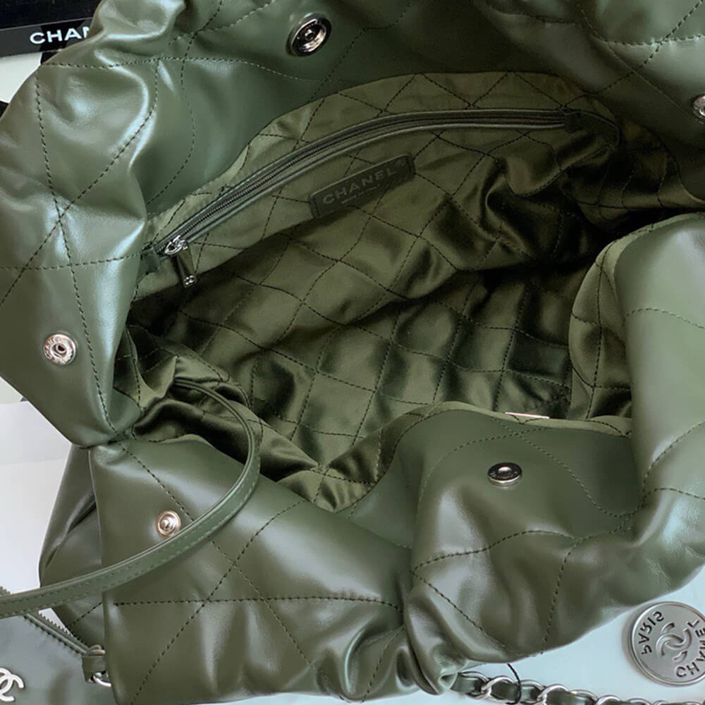 Chanel 22 Handbag - Replica Luxury Bags™