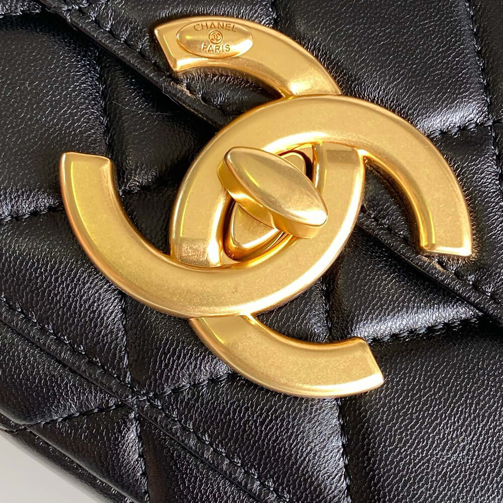 Chanel Mini Flap Bag - Replica Luxury Bags™