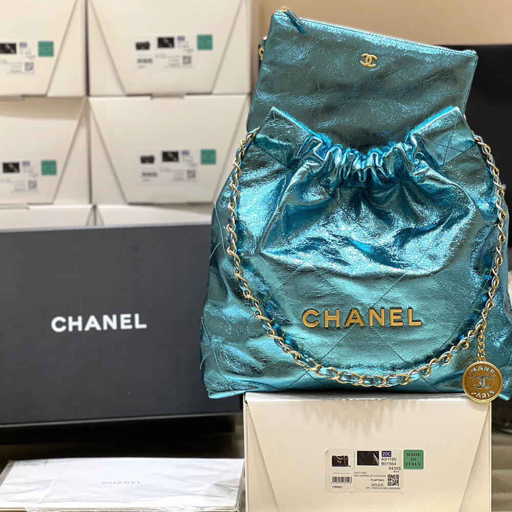 Chanel 22 Small Handbag - Replica Luxury Bags™