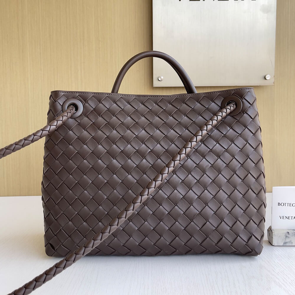 Bottega Veneta Medium Andiamo Bag - Replica Luxury Bags™