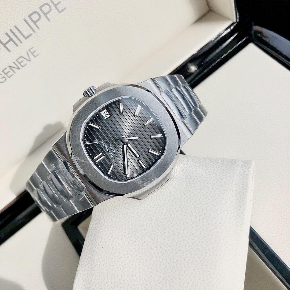 Patek Philippe Nautilus 5711/1A - Replica Luxury Bags™