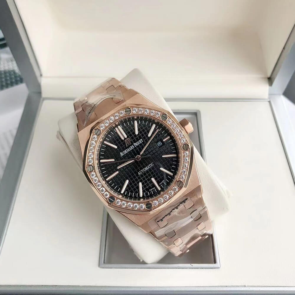 Audemars Piguet Royal Oak 15400 - Replica Luxury Bags™