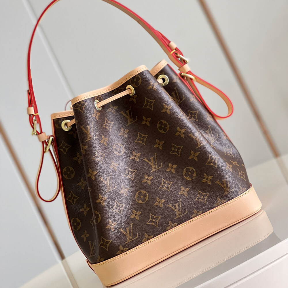 LV Petit Noe Bucket Bag - Replica Luxury Bags™