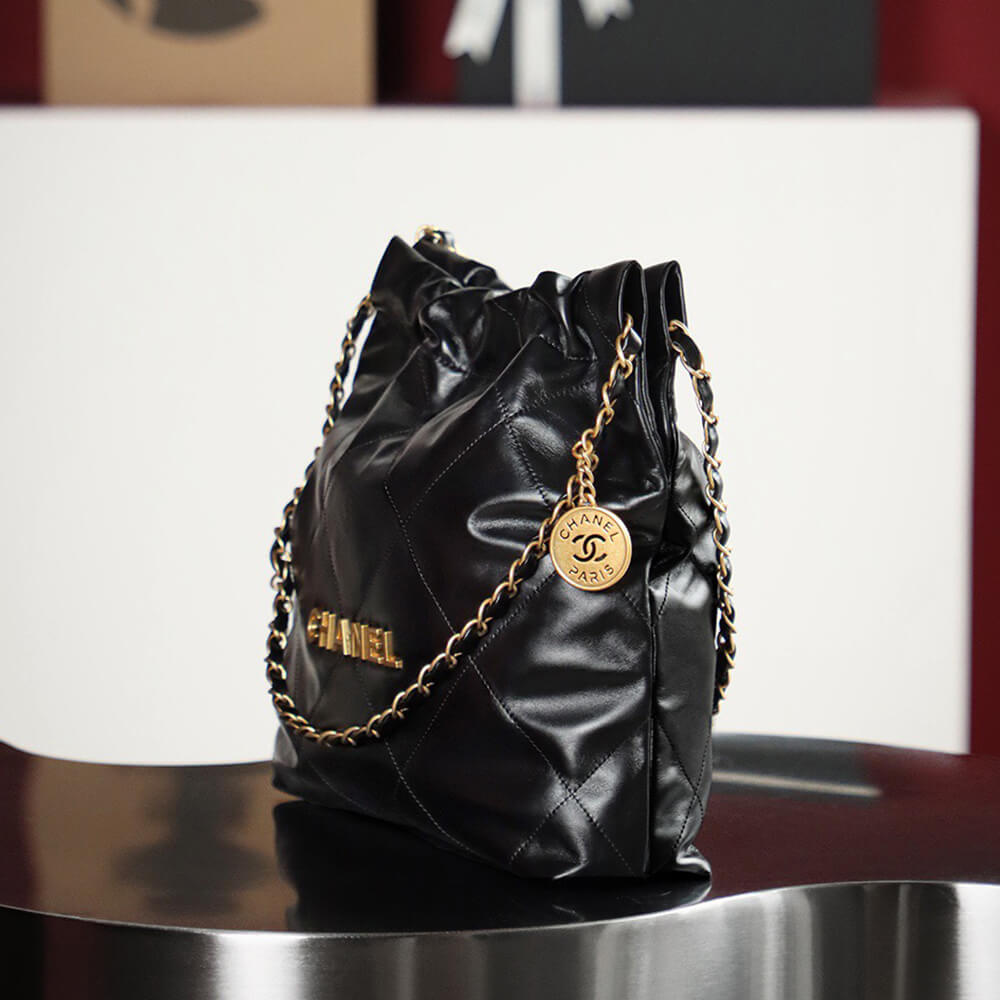 Chanel 22 Small Handbag - Replica Luxury Bags™