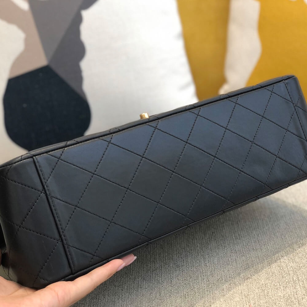 Chanel Classic Maxi Handbag - Replica Luxury Bags™