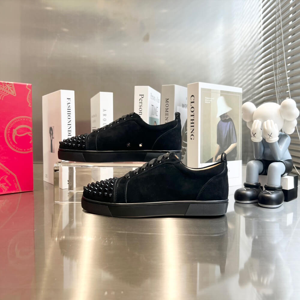 Christian Louboutin Louis Junior Spikes Shoes - Replica Luxury Bags™