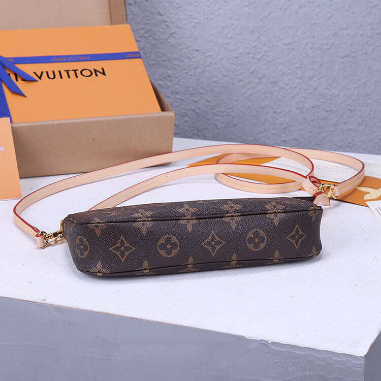 LV Pochette Accessoires Bag - Replica Luxury Bags™