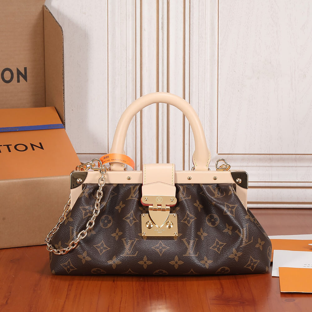 LV Monogram Clutch Bag - Replica Luxury Bags™