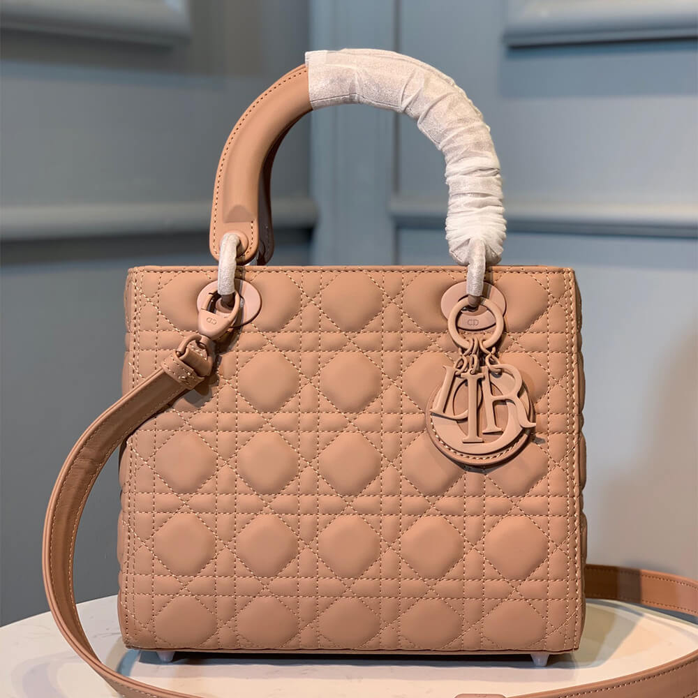 Dior Medium Lady Dior Bag - Replica Luxury Bags™