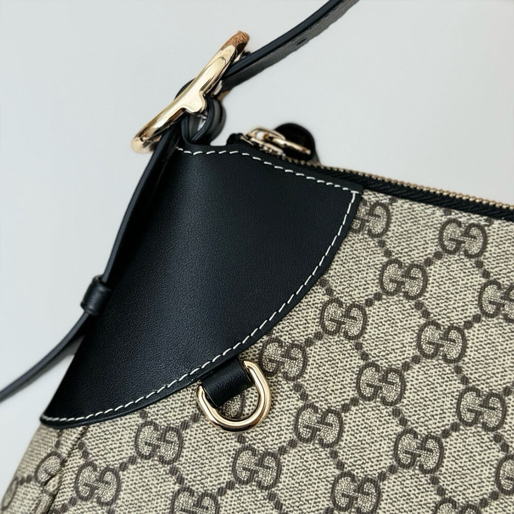 Gucci GG Emblem Medium Shoulder Bag - Replica Luxury Bags™