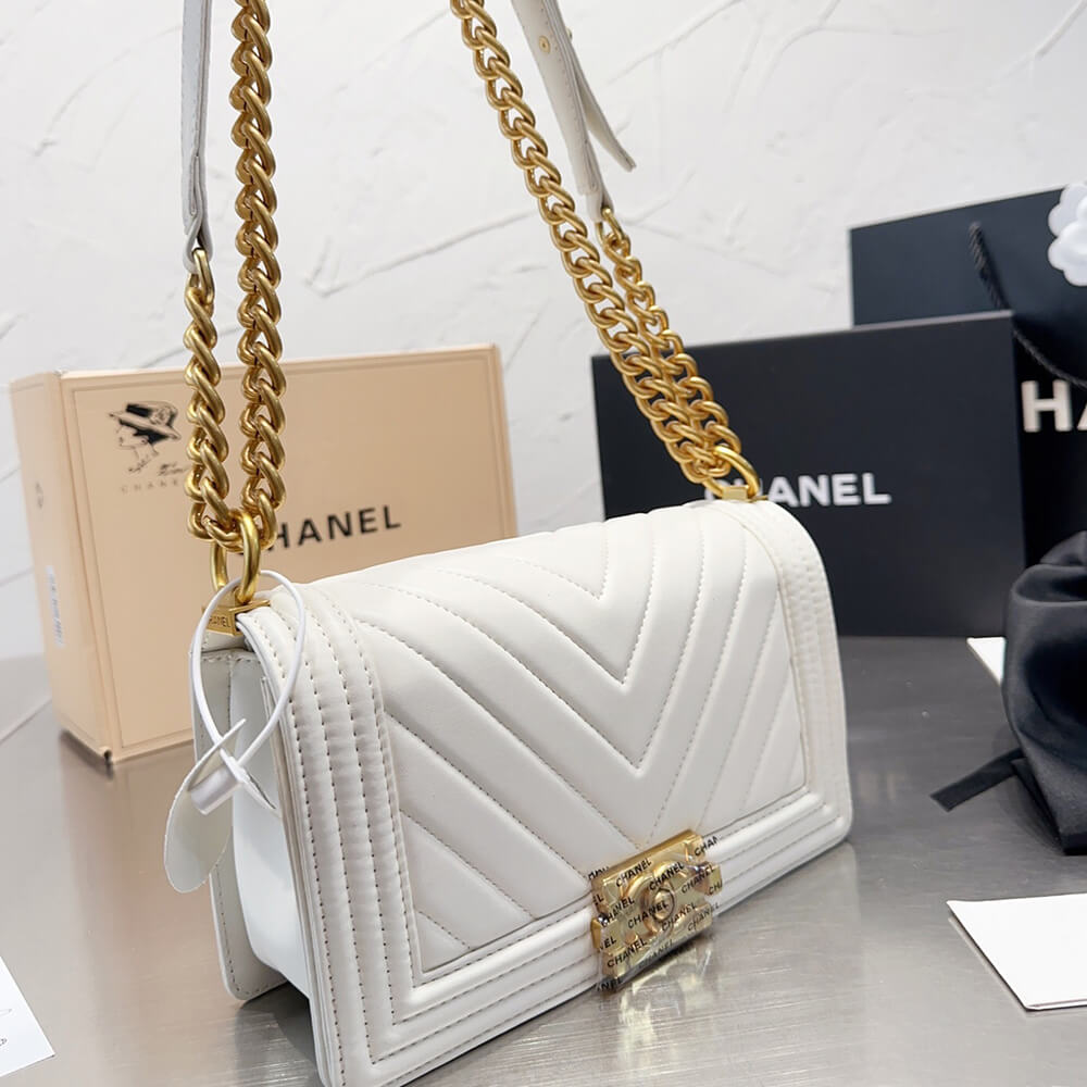 Chevron Boy Chanel Handbag - Replica Luxury Bags™