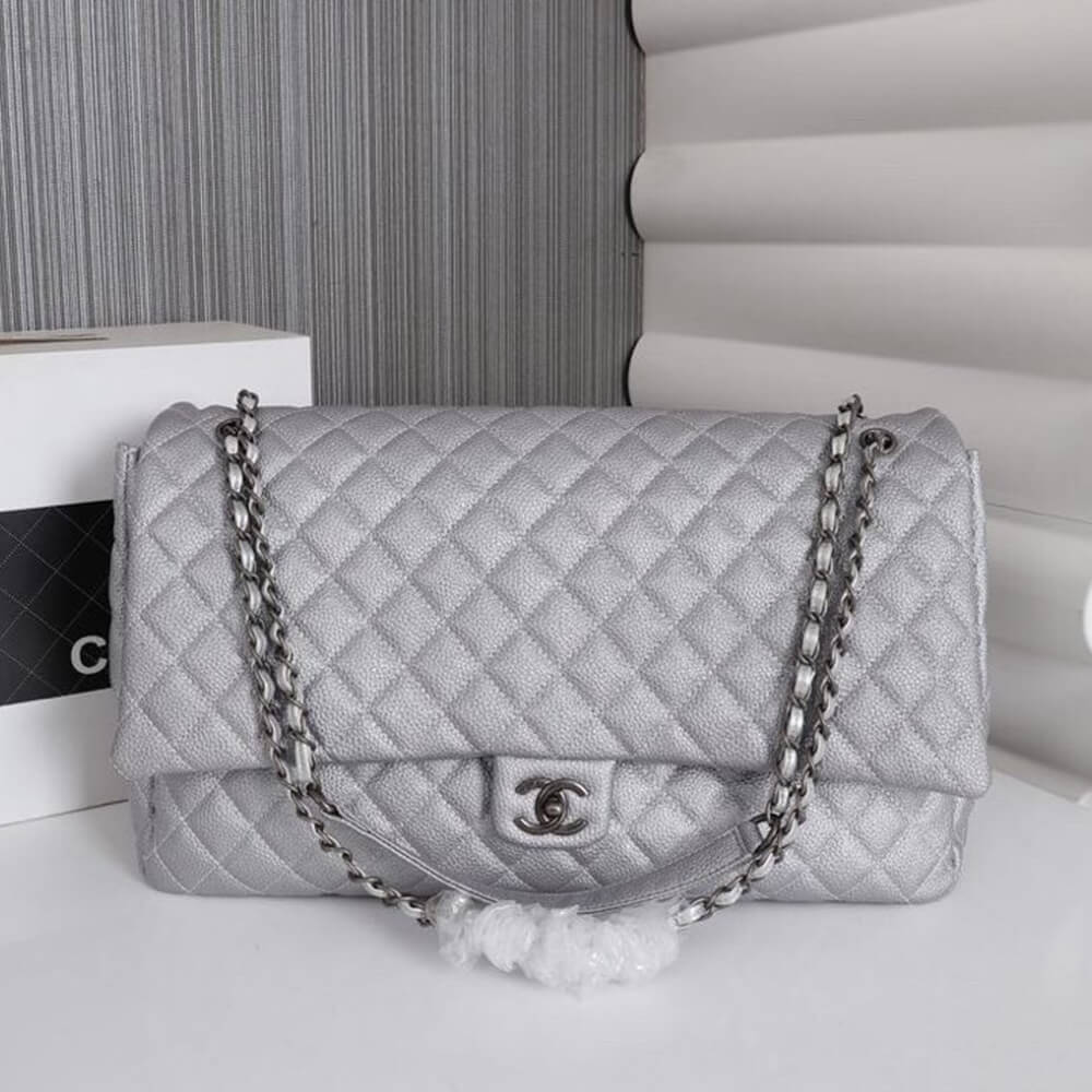 Chanel Travel Flap Bag Black - Replica Luxury Bags™