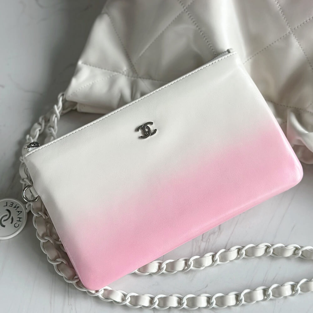 Chanel 22 Handbag - Replica Luxury Bags™