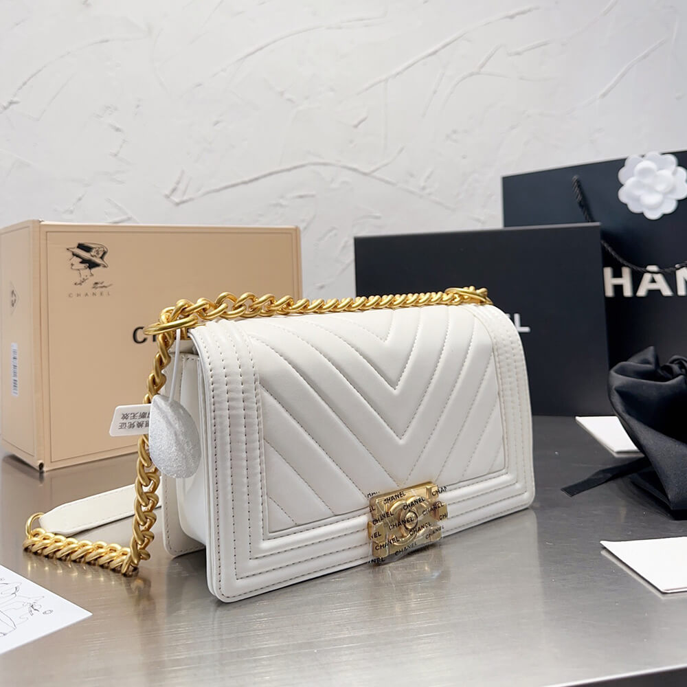 Chevron Boy Chanel Handbag - Replica Luxury Bags™