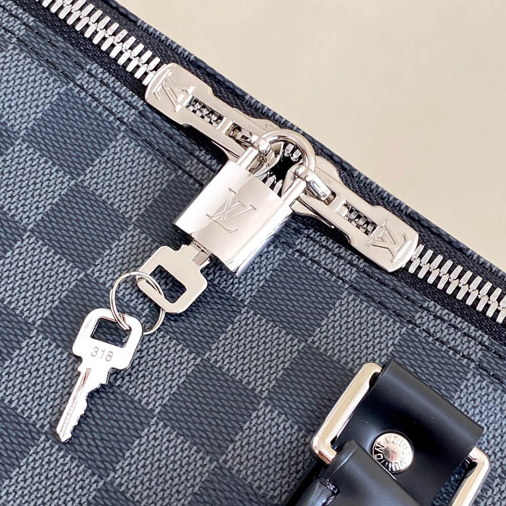 LV Keepall Bandoulière 55 Bag - Replica Luxury Bags™