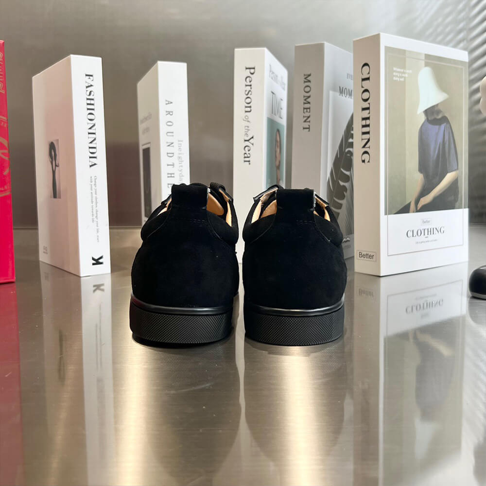 Christian Louboutin Louis Junior Spikes Shoes - Replica Luxury Bags™