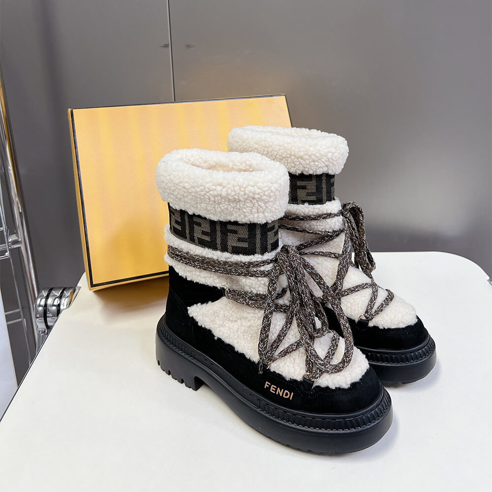 Fendi Apres Chic Shoes - Replica Luxury Bags™