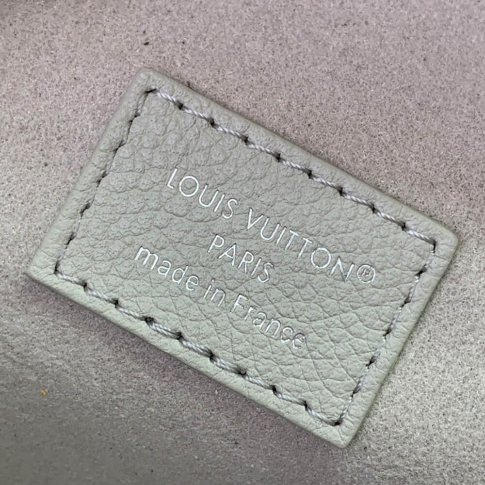 LV Vanity Chain Pouch Bag - Replica Luxury Bags™