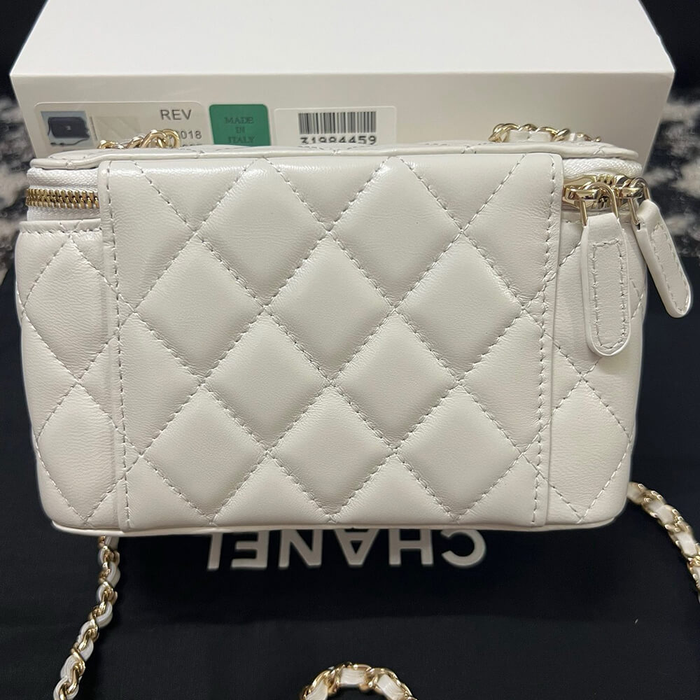 Chanel Vanity Case Bag With Chain - Replica Luxury Bags™