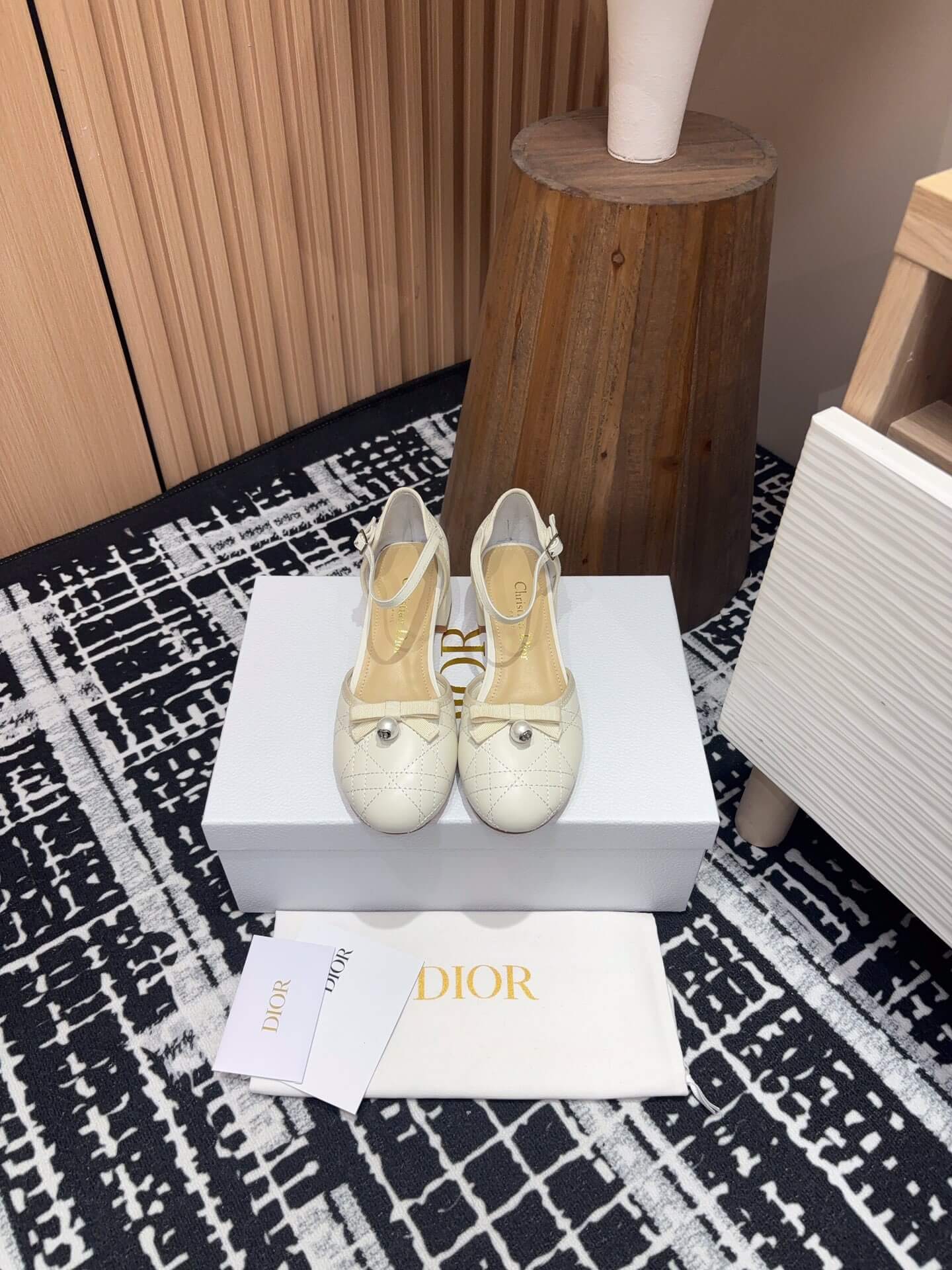 Dior Ballet Pump Shoes - Replica Luxury Bags™