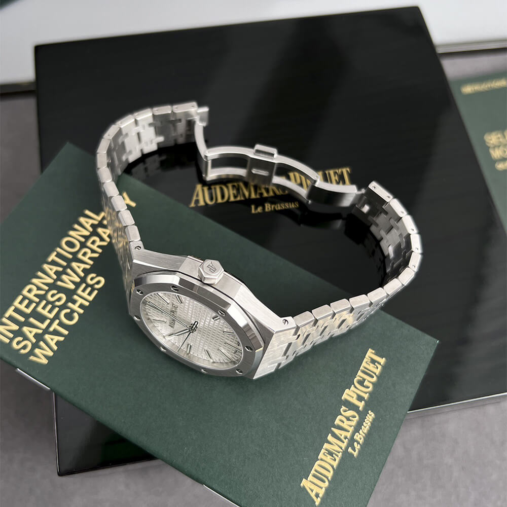 Audemars Piguet Royal Oak 15510ST - Replica Luxury Bags™