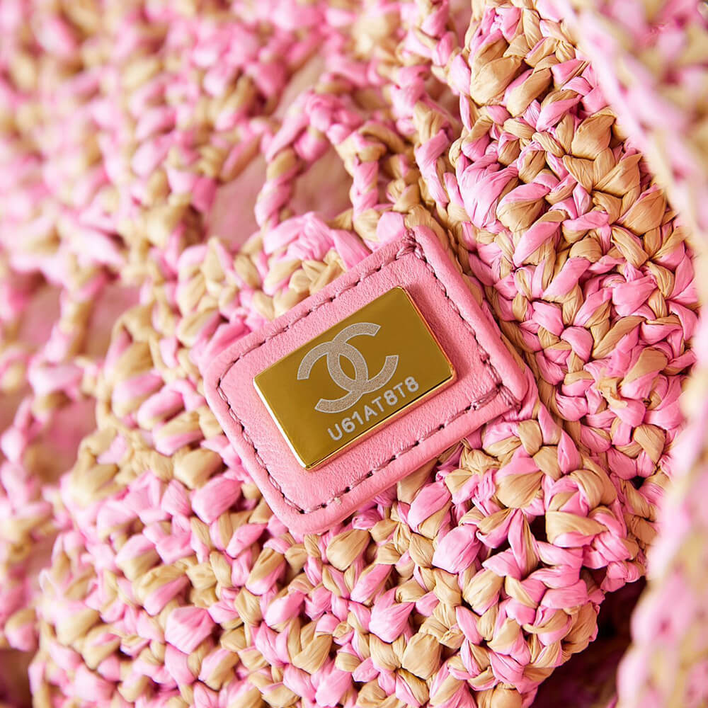 Chanel Small Shopping Bag in Pink Raffia - Replica Luxury Bags™