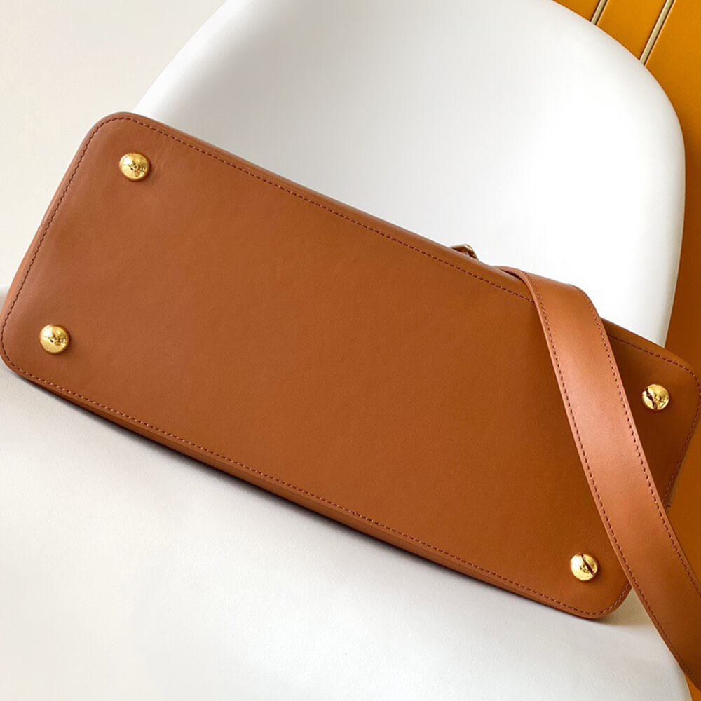 LV Capucines GM Souple Bag - Replica Luxury Bags™