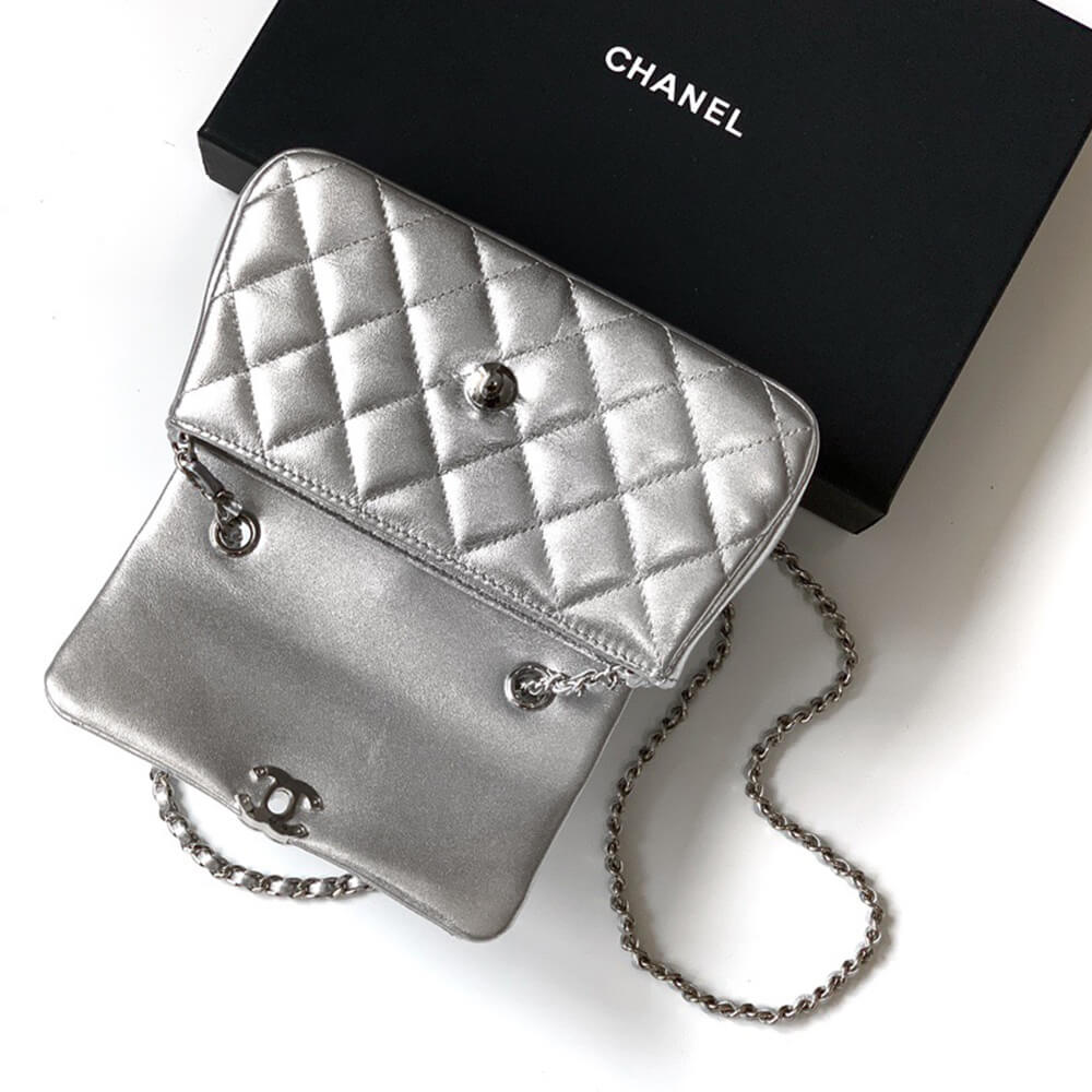 Chanel Flap Bag Phone Holder With Chain - Replica Luxury Bags™