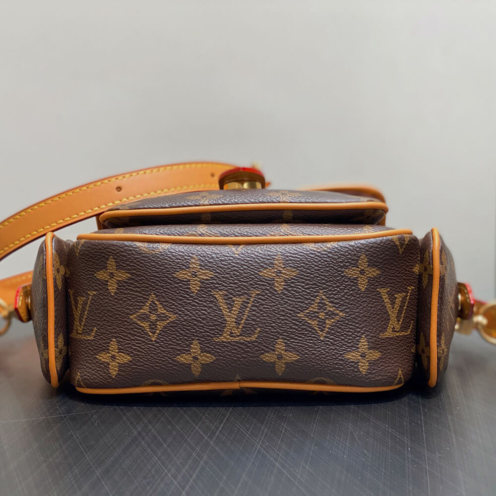 LV Cargo Wearable Wallet Bag - Replica Luxury Bags™