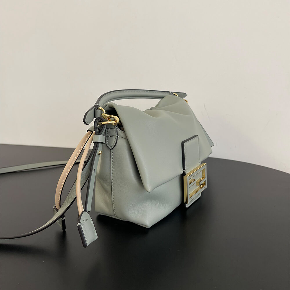 Fendi Mamma Baguette Small Bag - Replica Luxury Bags™