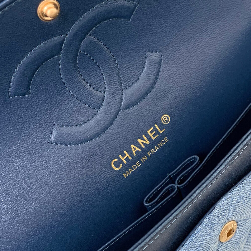 Chanel Classic 11.12 Handbag in Vintage Denim - Replica Luxury Bags™