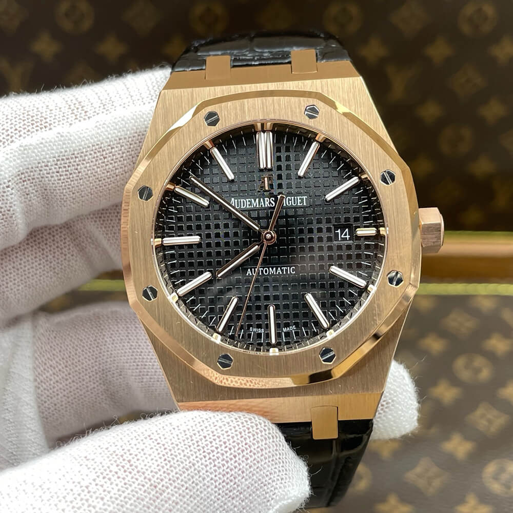 Audemars Piguet Royal Oak 15400 - Replica Luxury Bags™