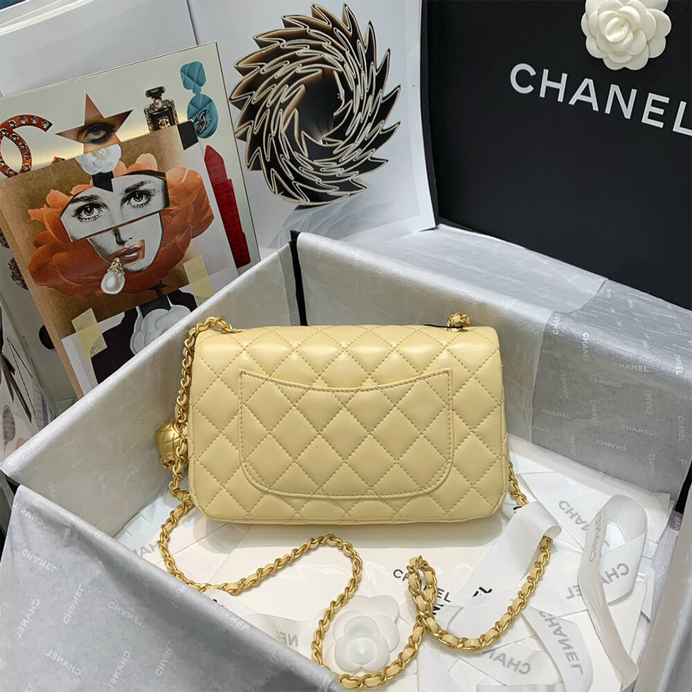 Chanel Classic Flap Shoulder Bag - Replica Luxury Bags™