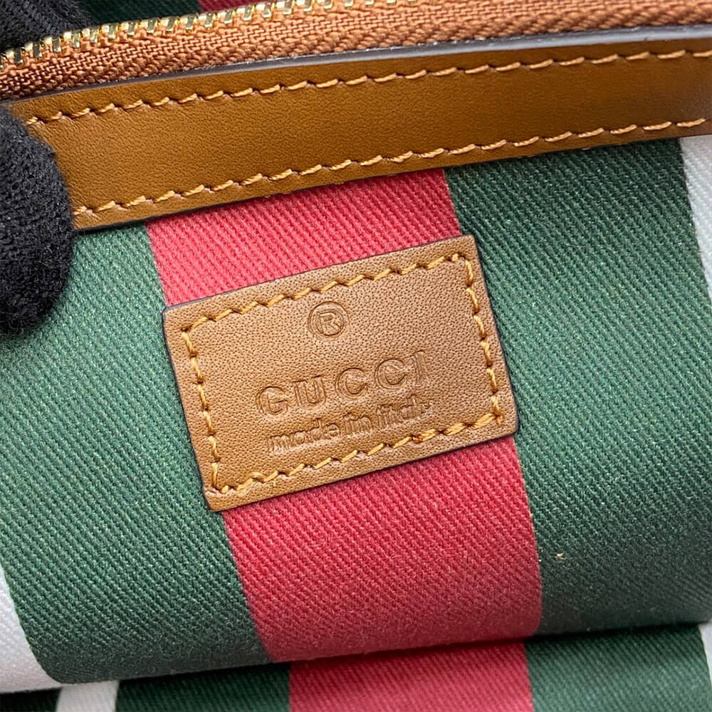 Gucci GG Emblem Medium Tote Bag - Replica Luxury Bags™