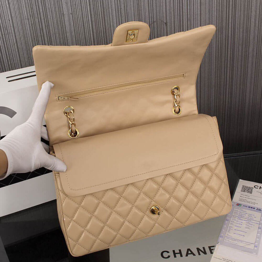 Chanel Classic Maxi Handbag - Replica Luxury Bags™