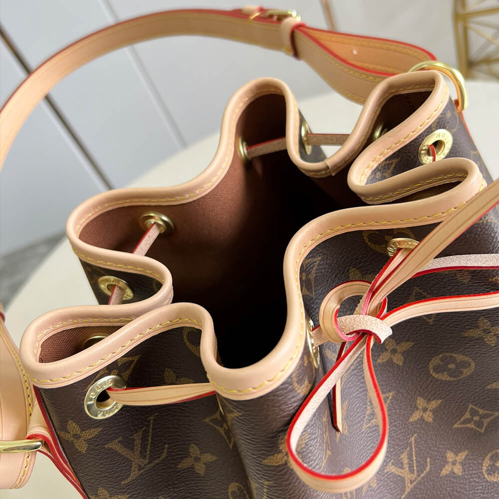LV Petit Noe Bucket Bag - Replica Luxury Bags™