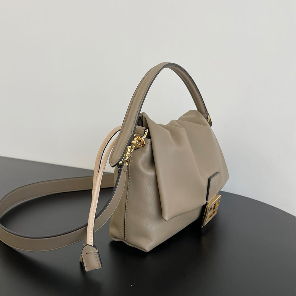 Fendi Mamma Baguette Medium Bag - Replica Luxury Bags™