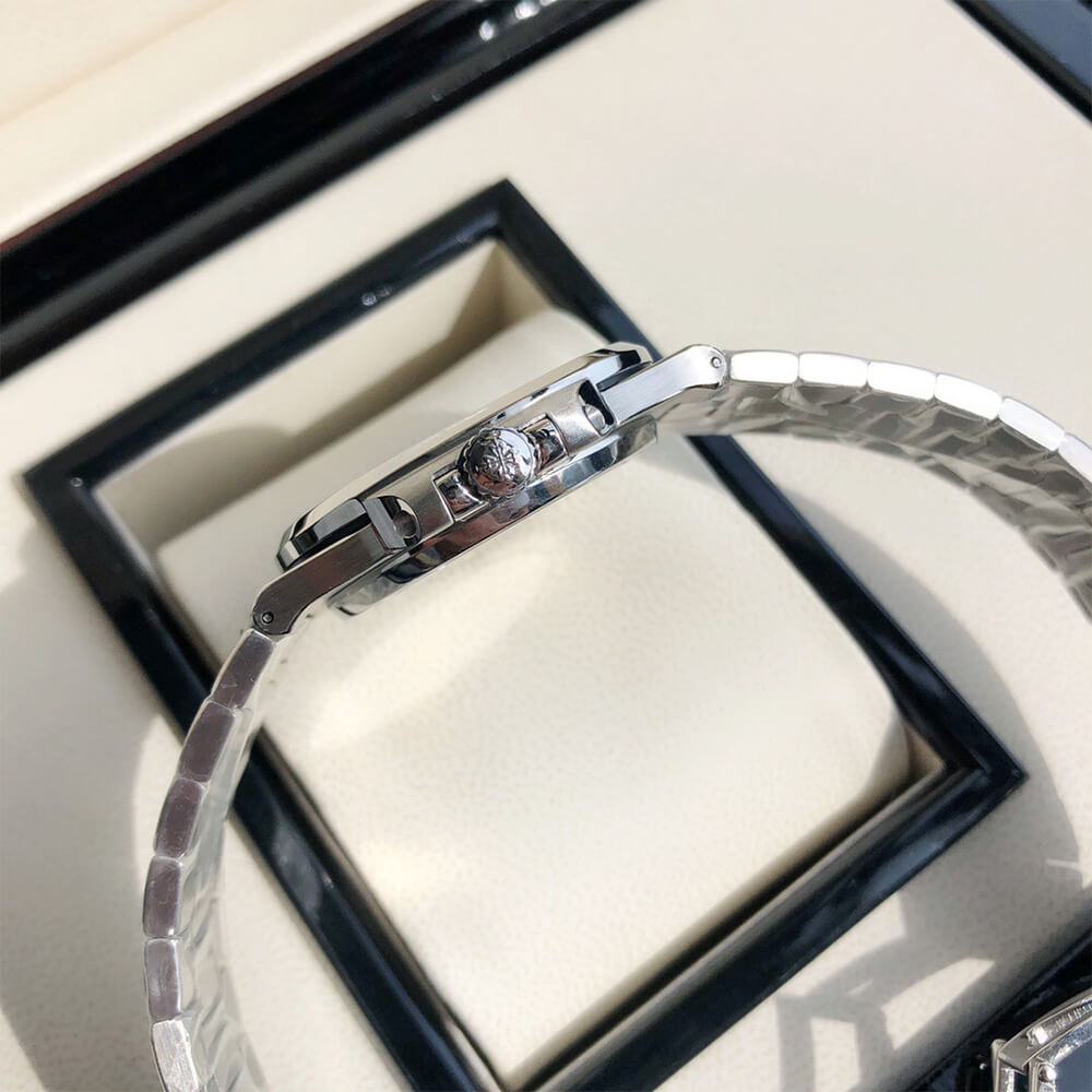 Patek Philippe Nautilus 5711/1A - Replica Luxury Bags™