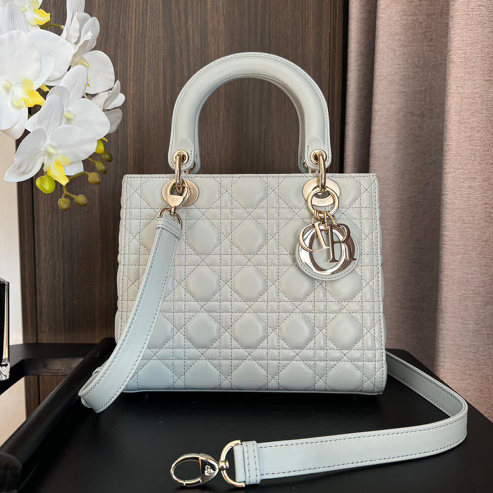 Medium Lady Dior Bag - Replica Luxury Bags™