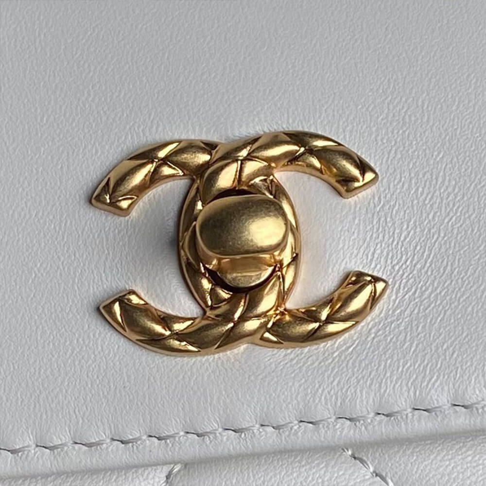 Chanel Clutch Bag - Replica Luxury Bags™