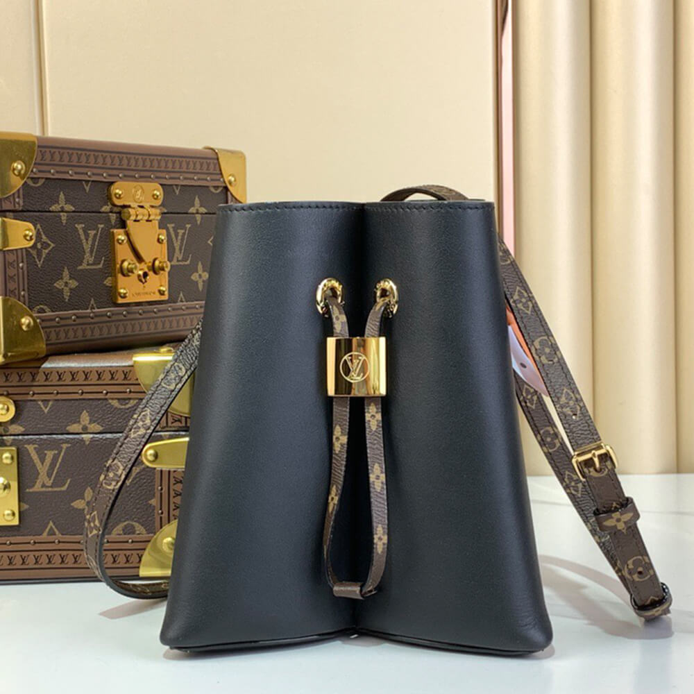 LV Bloom PM Bag - Replica Luxury Bags™