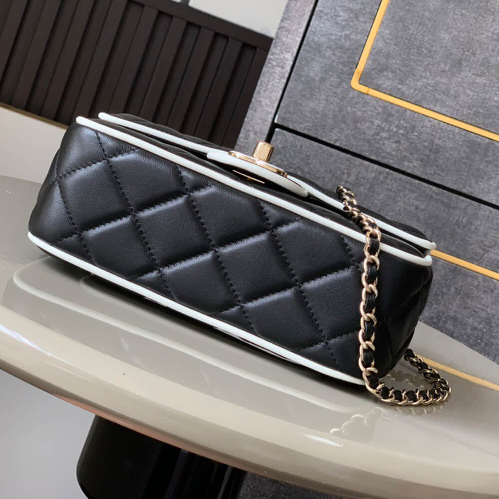 Chanel Mini Flap Bag - Replica Luxury Bags™