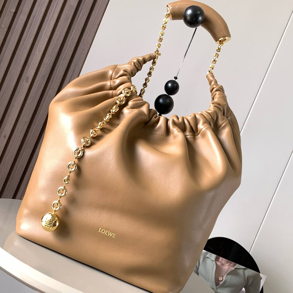 Loewe Medium Squeeze Bag in Nappa Lambskin - Replica Luxury Bags™