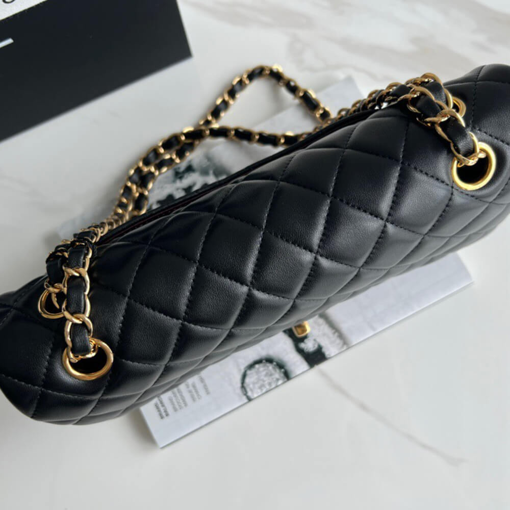 Chanel Classic Flap Handbag - Replica Luxury Bags™