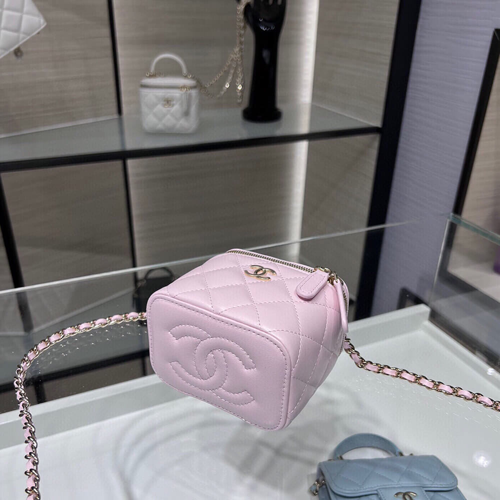 Chanel Quilted Pearl Crush Mini Vanity Case Bag With Top Handle - Replica Luxury Bags™