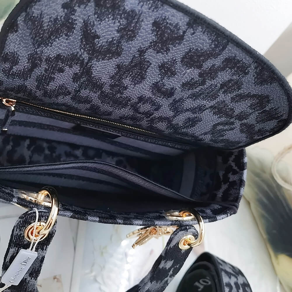 Dior Medium Lady D-Lite Bag - Replica Luxury Bags™