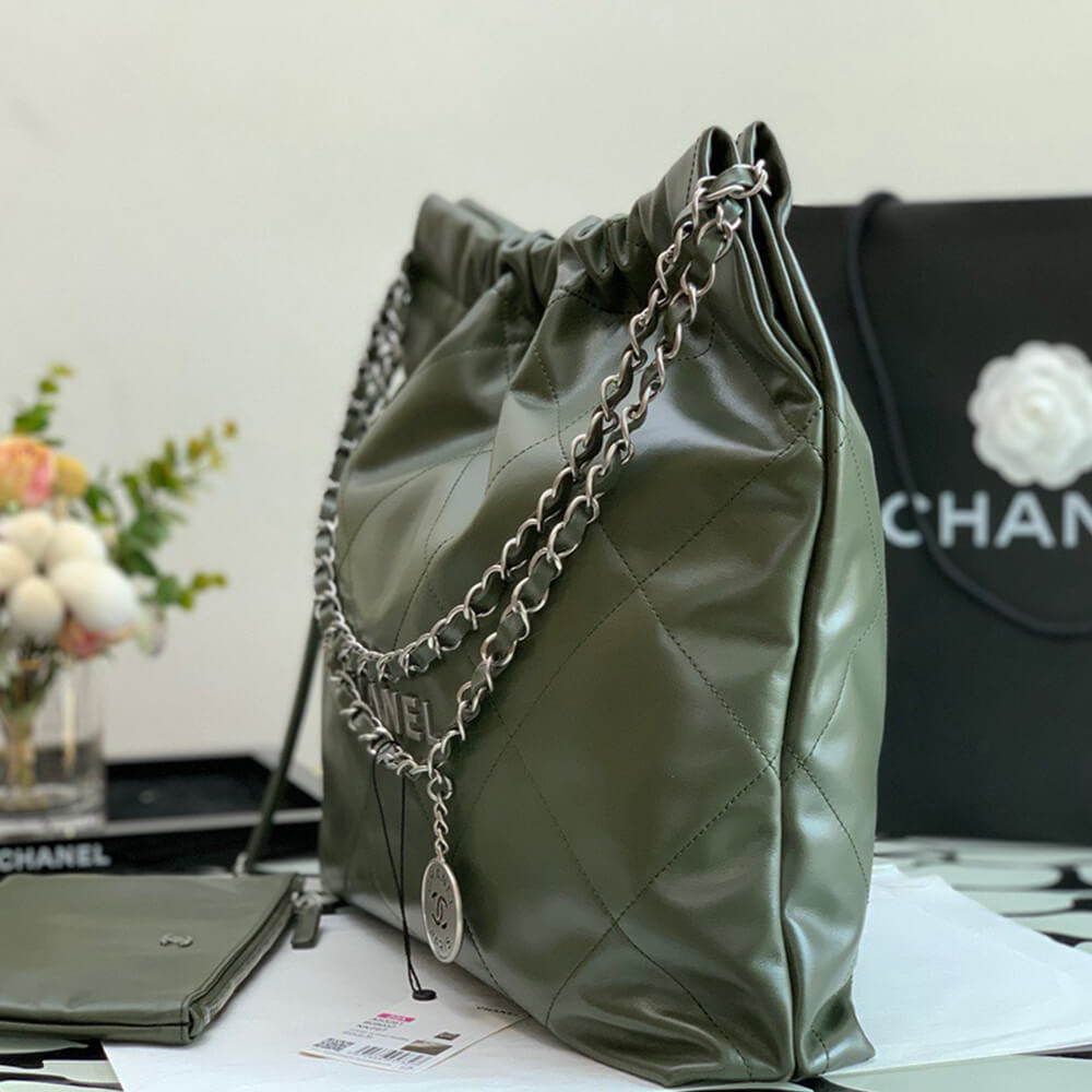 Chanel 22 Handbag - Replica Luxury Bags™