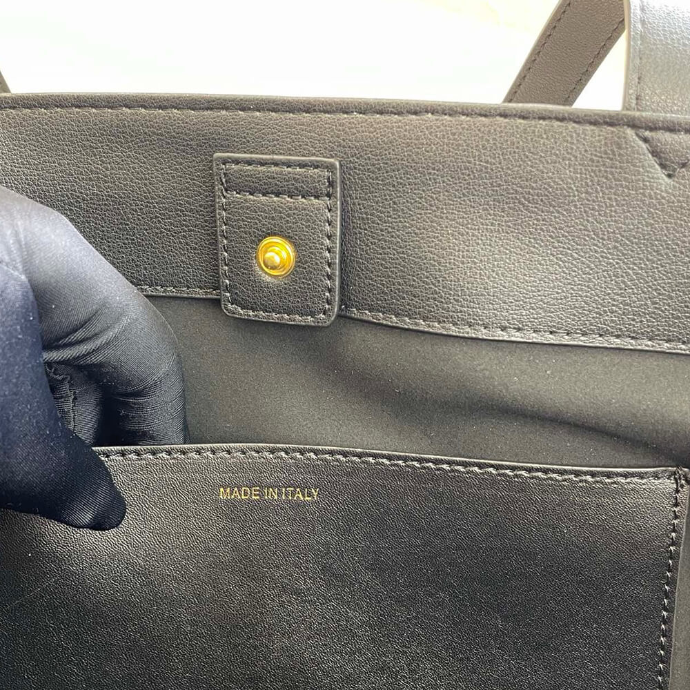 Celine Medium Cabas Anais Cuir Triomphe In Grained Calfskin Bag - Replica Luxury Bags™