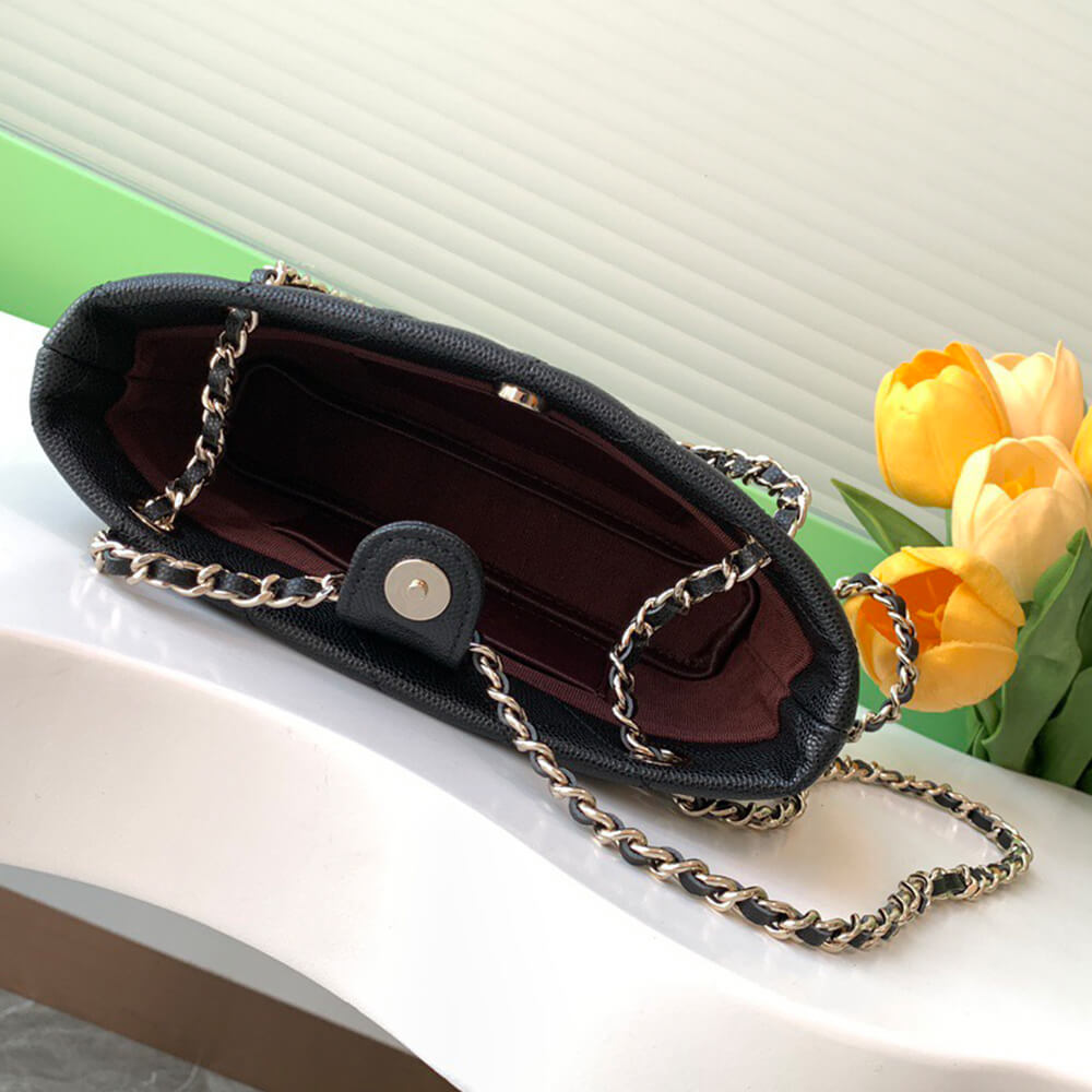 Chanel Classic Clutch Bag with Chain - Replica Luxury Bags™