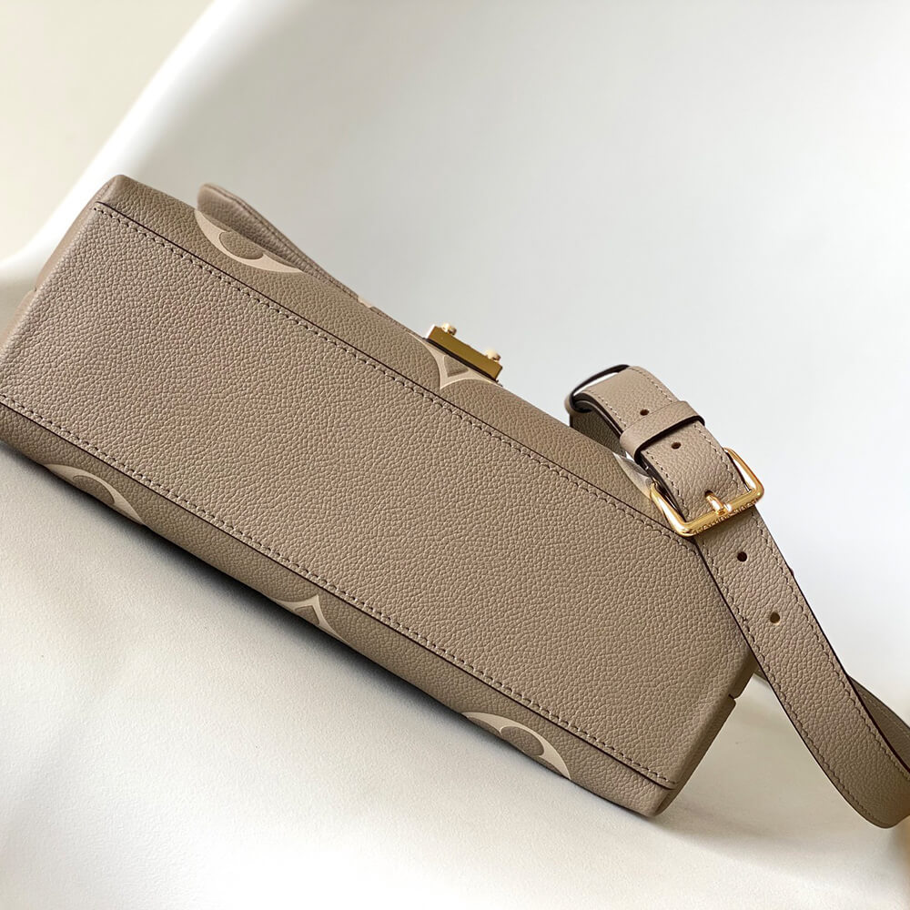 LV Madeleine MM Bag - Replica Luxury Bags™